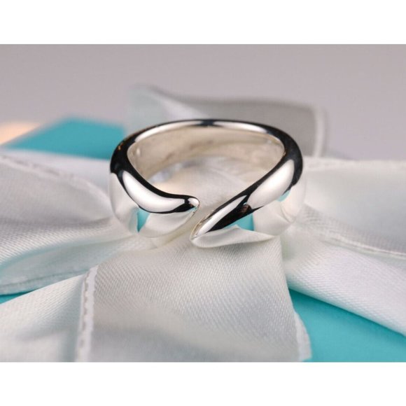 Tiffany & Co. Jewelry - Tiffany & Co. Peretti Double Leaf Ring Sterling Silver Size 5